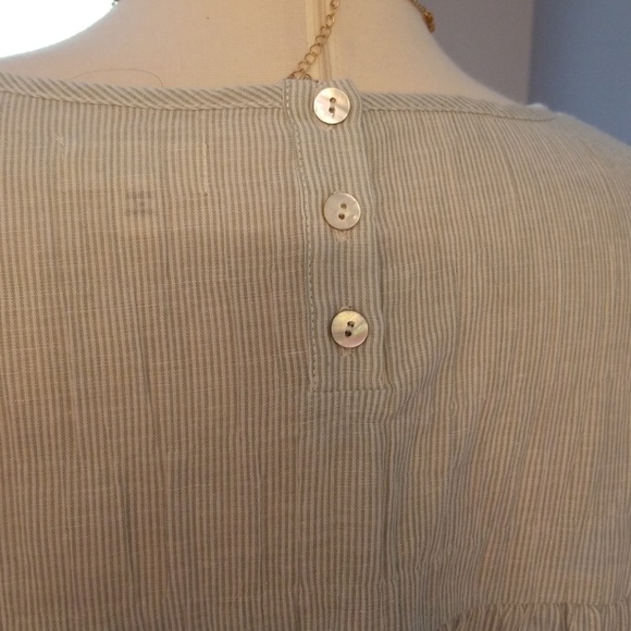 POL top - Picture 6 of 8